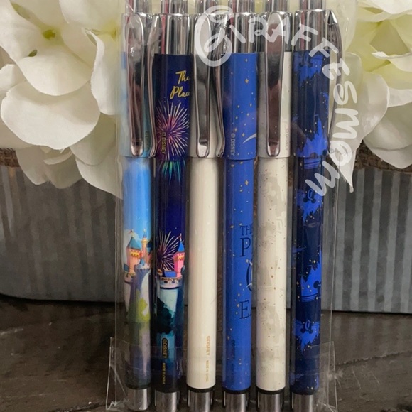 Disneyland Sleeping Beauty Castle Pens - Picture 3 of 4